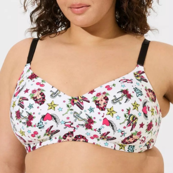 Torrid Dream Wire-Free Bra Sz 42C in Star Girl Tattoo Bright White - Picture 1 of 3